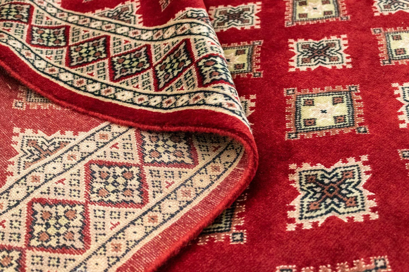 Pakistani Rug 181x125cm - Oriental Rug