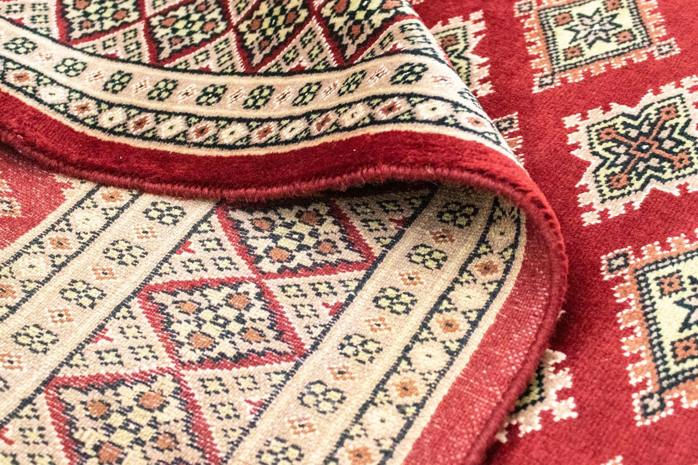 Pakistani Rug 181x126cm - Oriental Rug