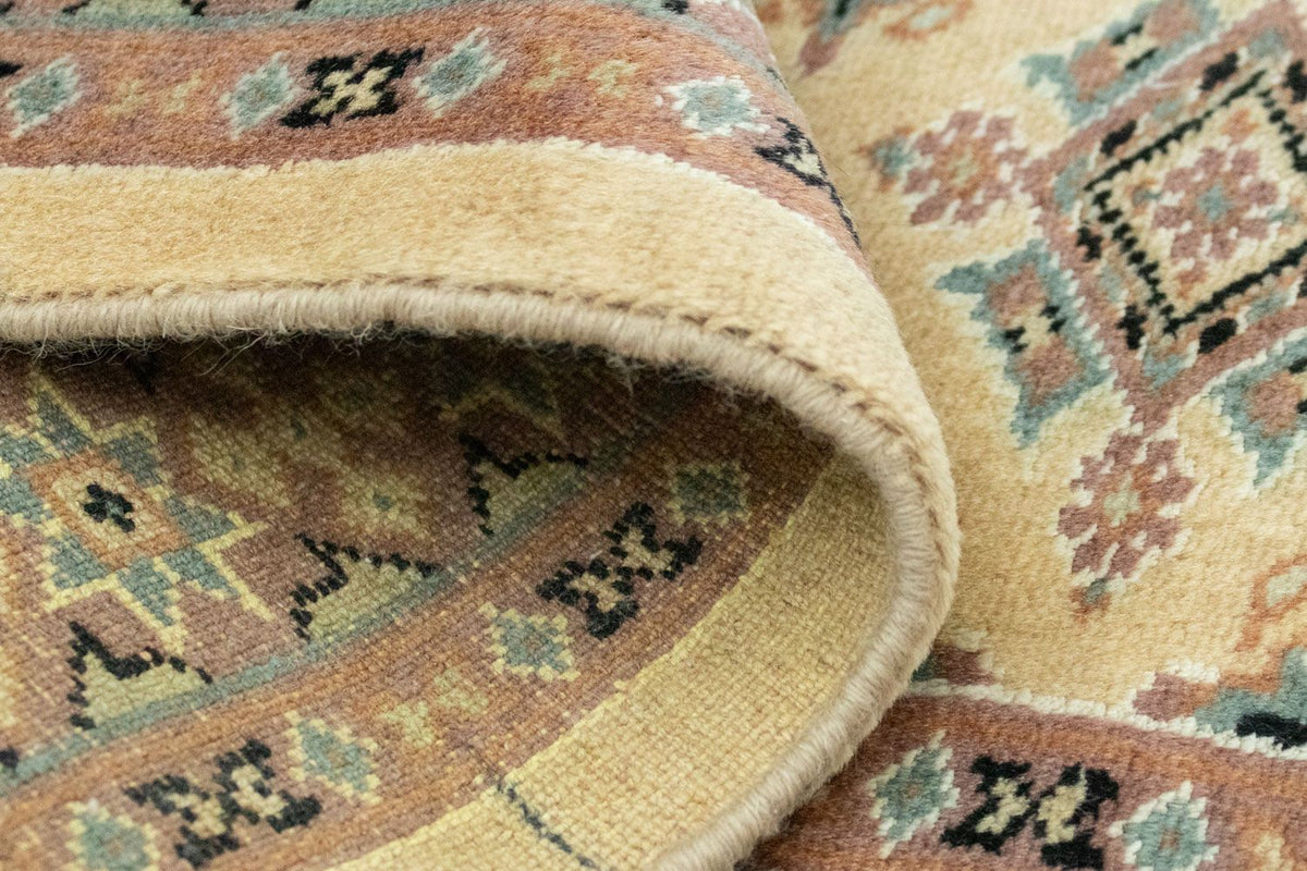 Pakistani Rug - 122 x 76 cm - beige