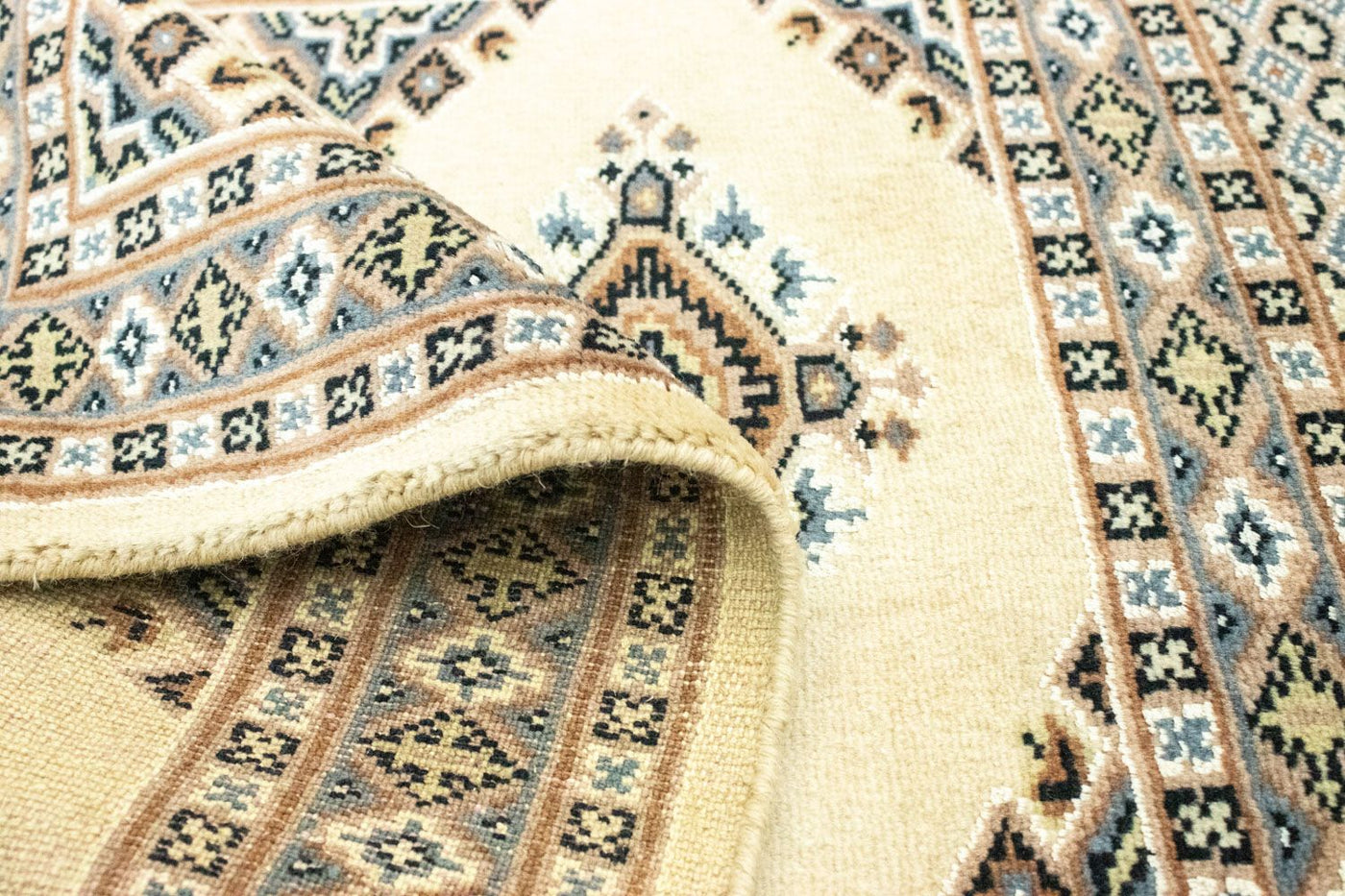 Pakistani Rug 92x64cm - Oriental Rug
