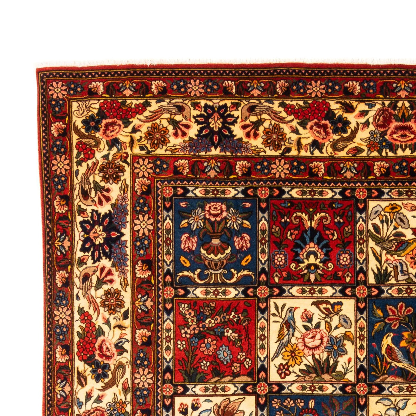 Bakhtiari Rug 315x204cm - Persian Rugs