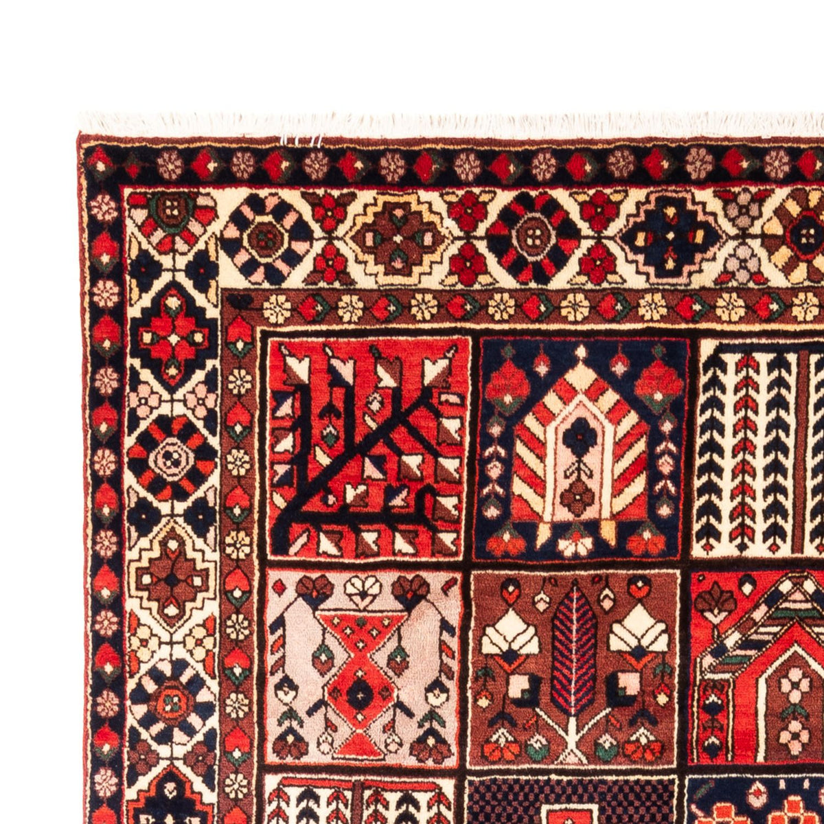 Bakhtiari Rug 203x312cm - Persian Rugs