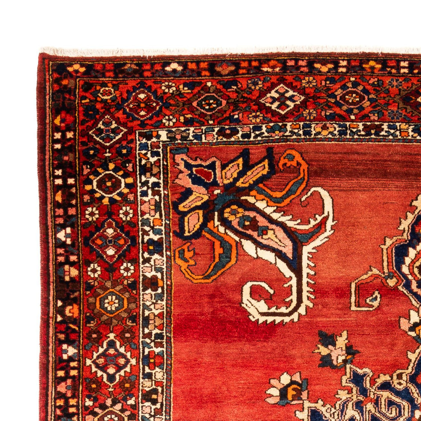 Bakhtiari Rug 306x222cm - Persian Rugs