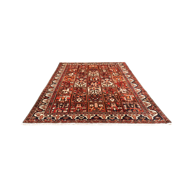 Bakhtiari Rug 307x205cm - Persian Rugs
