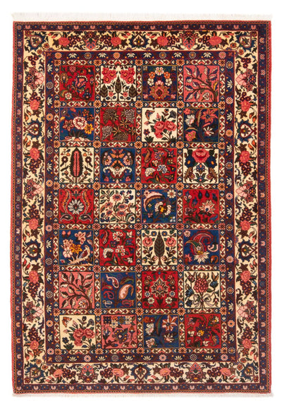 Bakhtiari Rug 138x205cm - Persian Rugs
