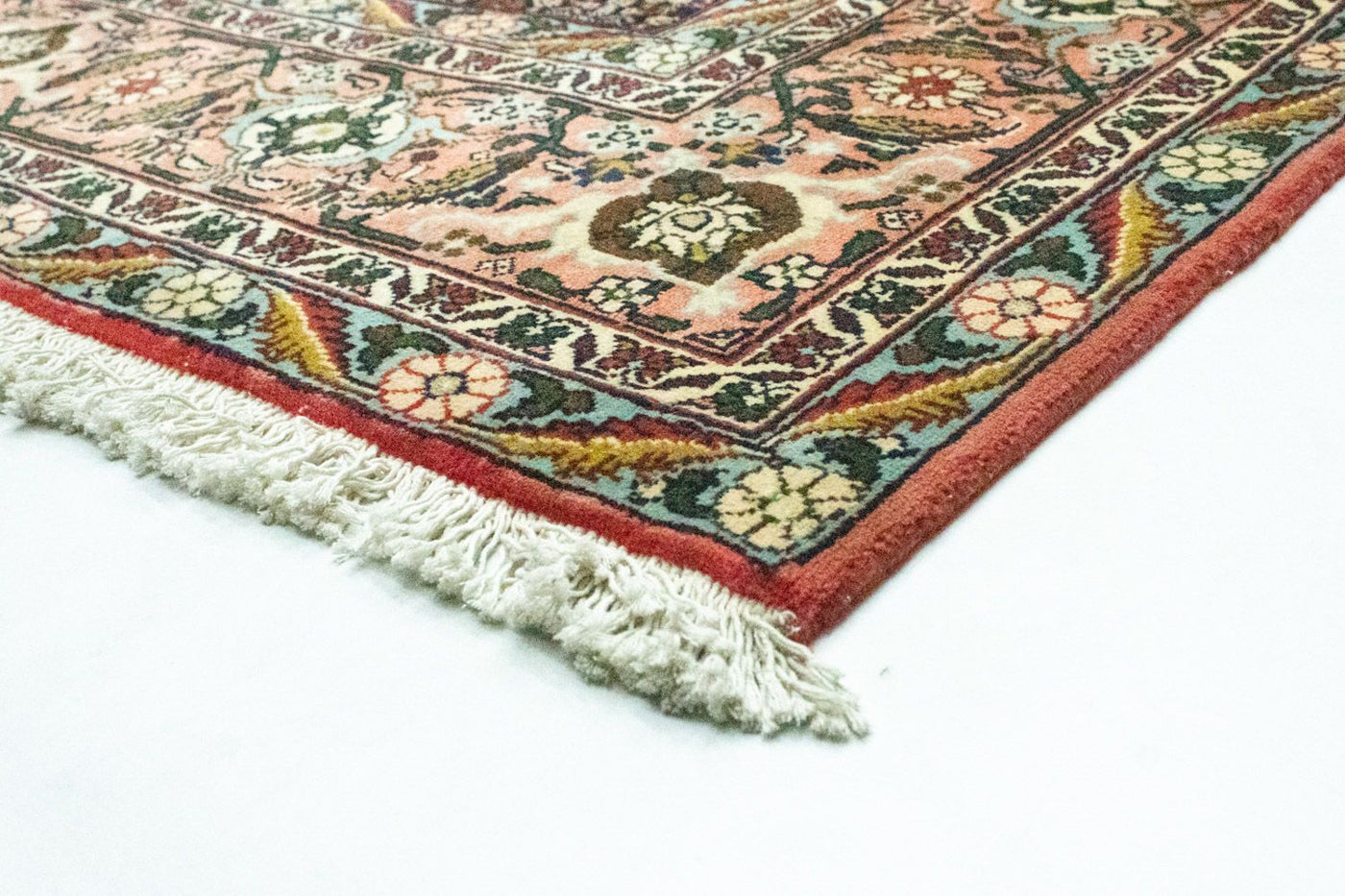 Senneh Rug 317x204cm - Persian Rugs