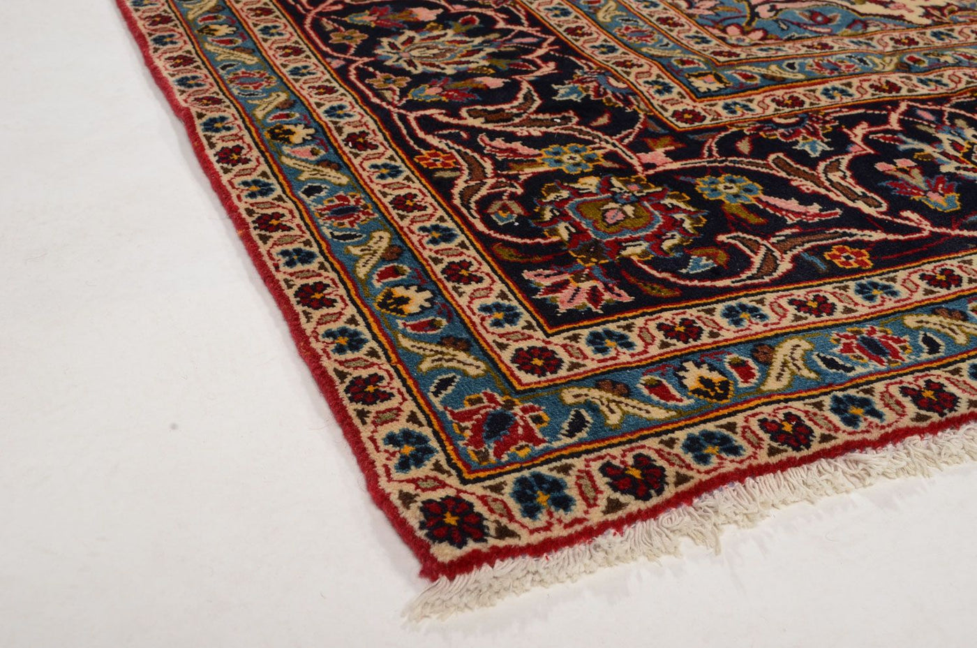 Kashan Rug 352x245cm - Persian Rugs