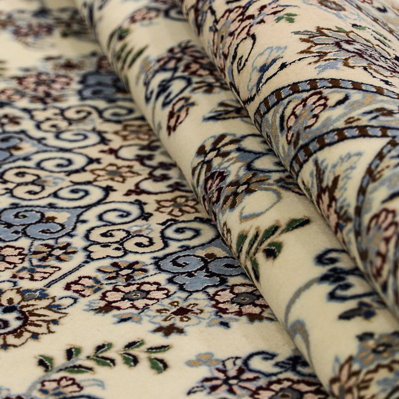 Perser Rug - Nain - Premium - 183 x 133 cm - beige