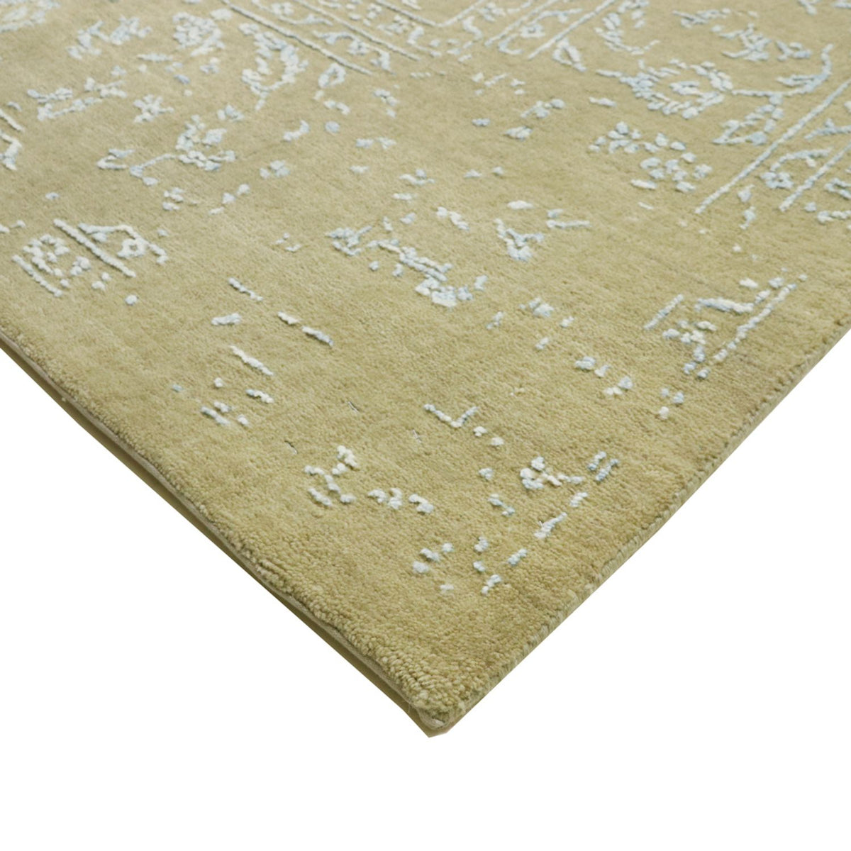 Designer Rug - 306 x 243 cm - light blue