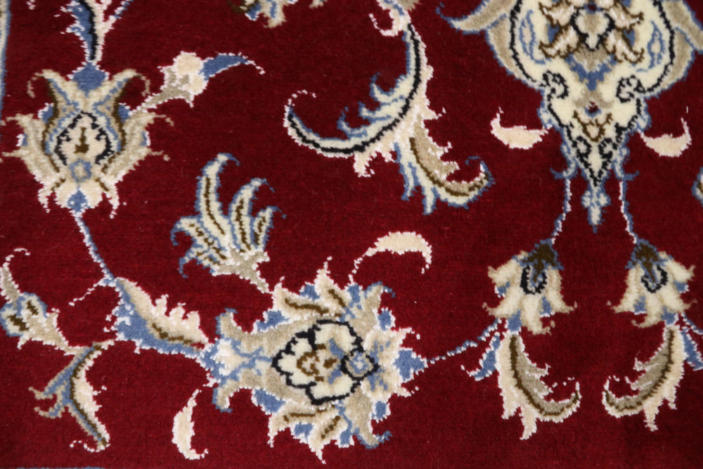 Perser Rug - Nain - 195 x 118 cm - red