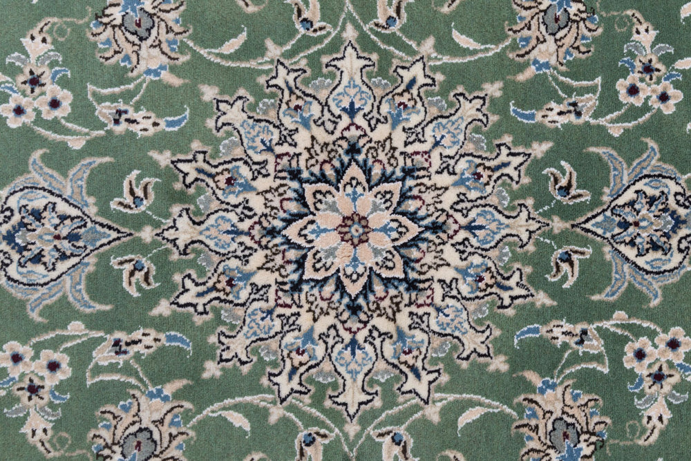 Perser Rug - Nain - 204 x 146 cm - green
