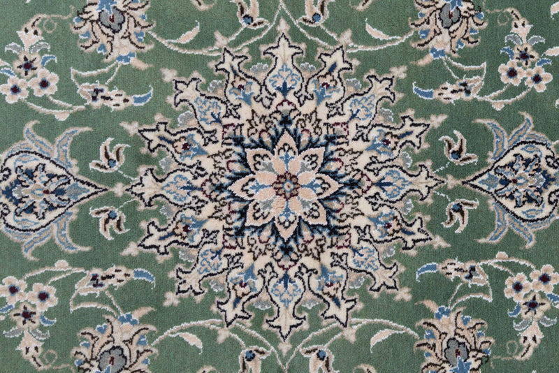 Perser Rug - Nain - 204 x 146 cm - green