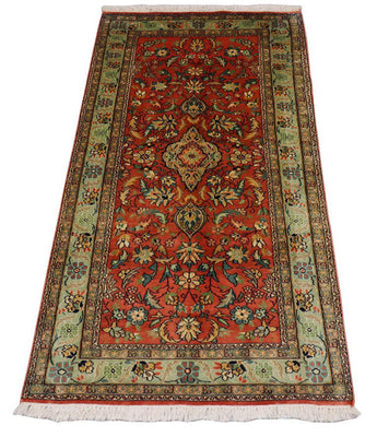 Silk Rug - Kashmir Silk - 153 x 80 cm - red