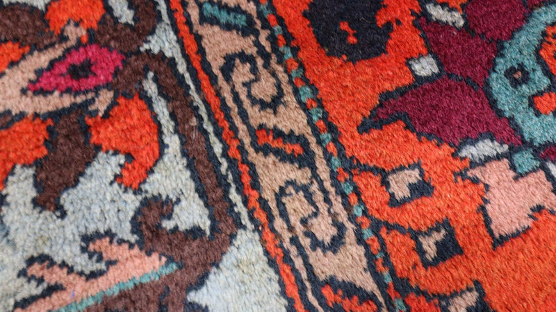 Oriental Rug - 210 x 133 cm - dark red