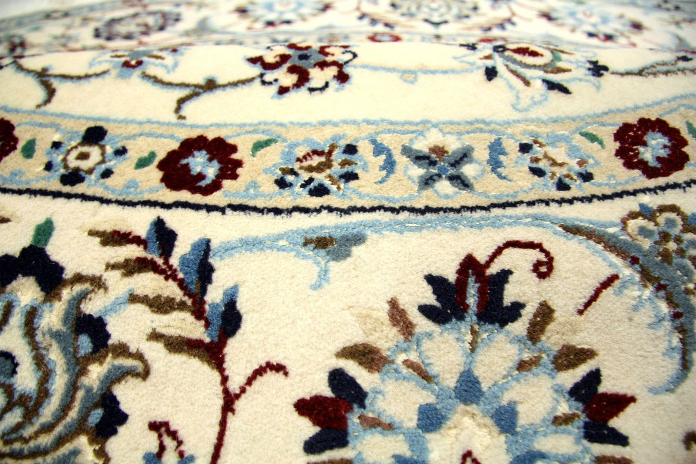 Nain Rug 250x250cm - Persian Rugs