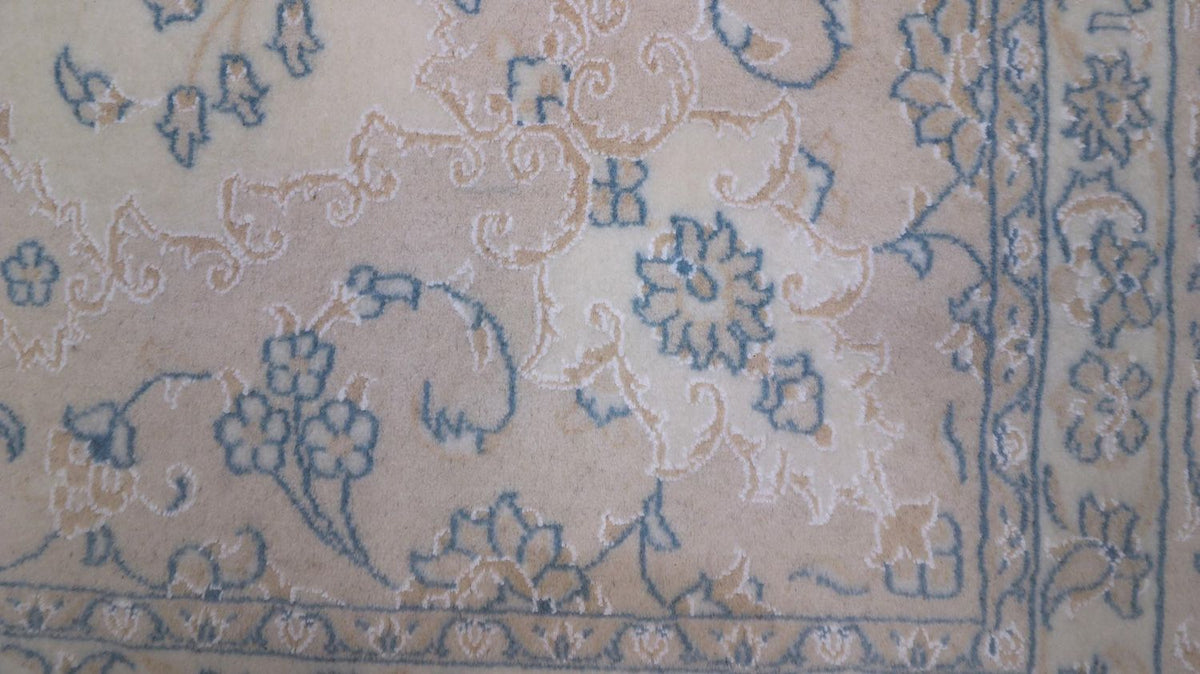 Perser Rug - Nain - 332 x 206 cm - light brown