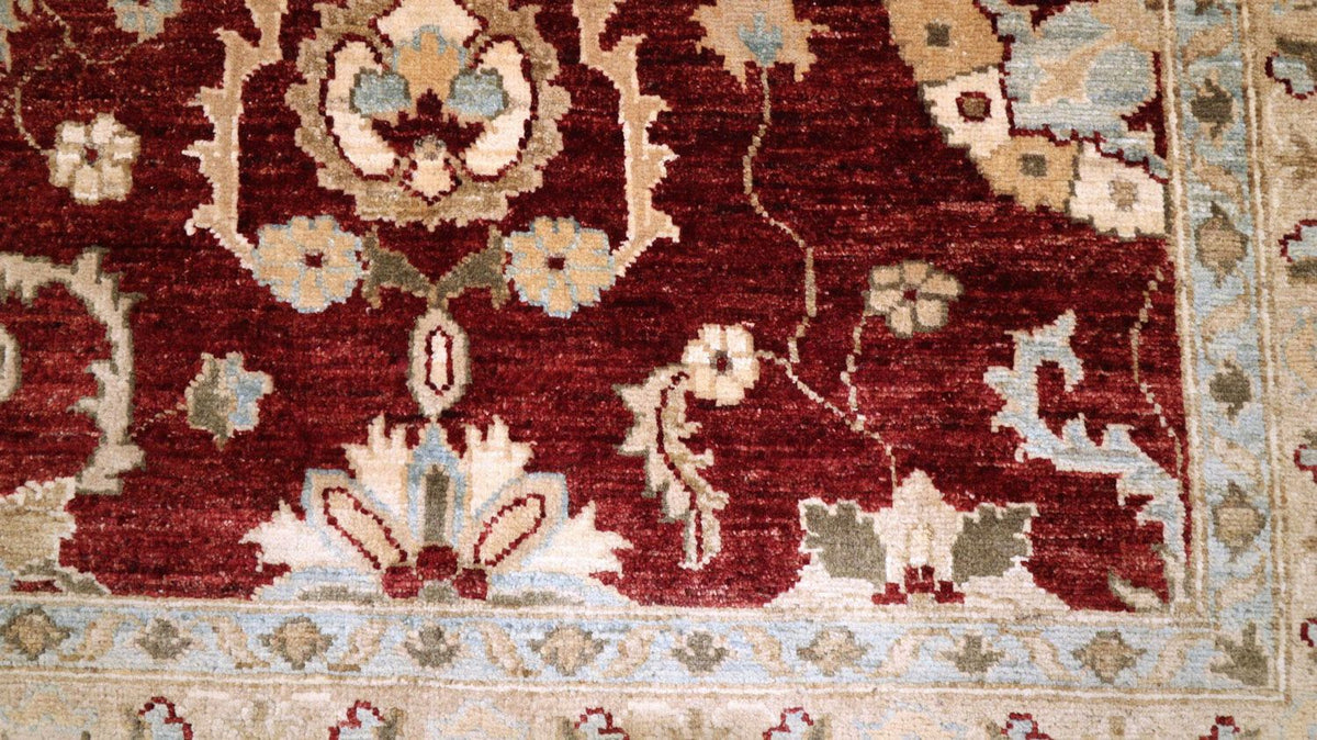 Ziegler Rug - 357 x 276 cm - dark red