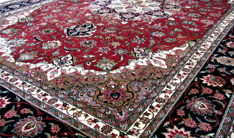 Chinese Rug - 299 x 203 cm - red
