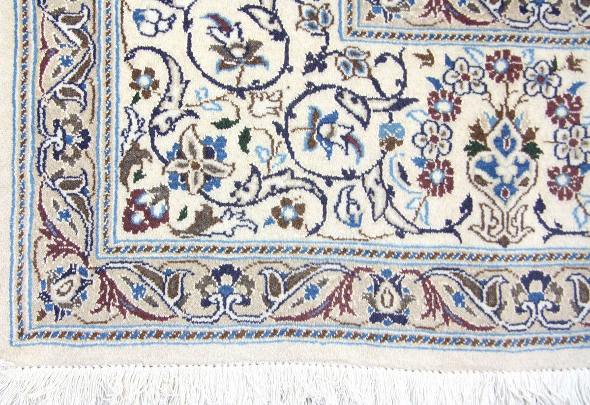 Nain Rug 251x359cm - Persian Rugs