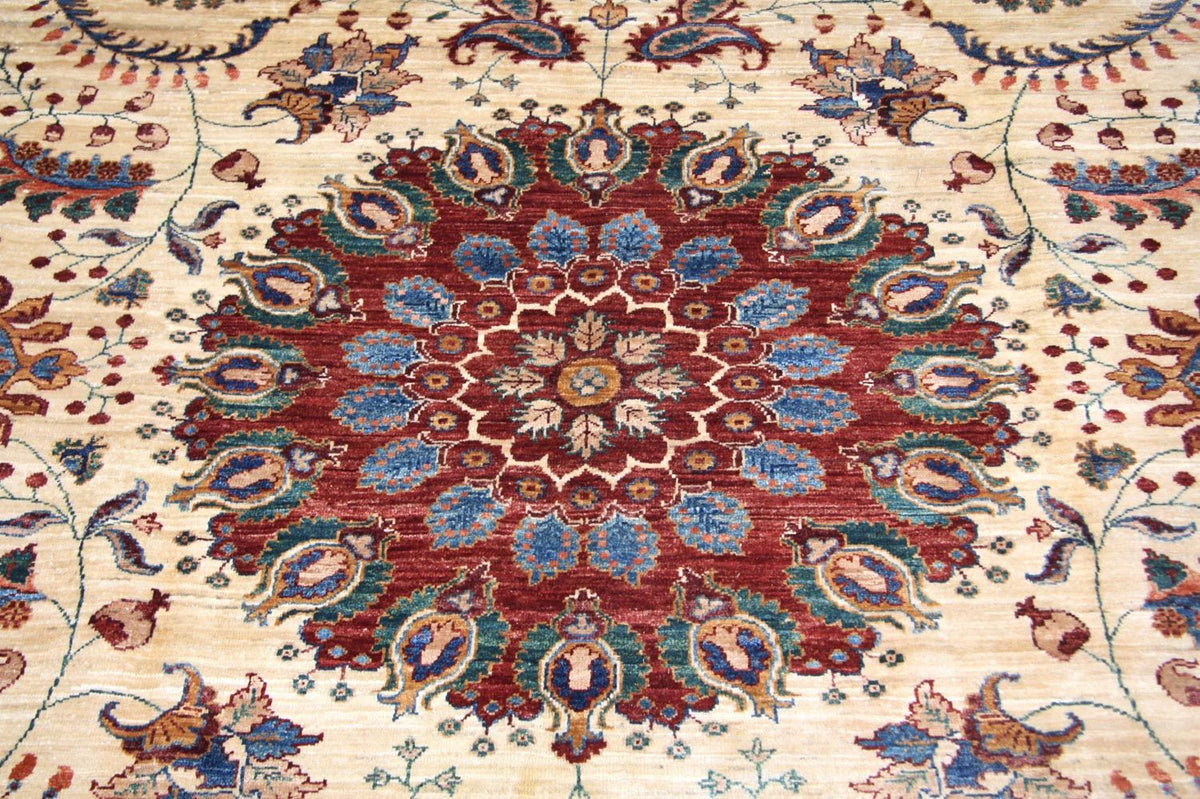 Ziegler Rug - 299 x 250 cm - beige