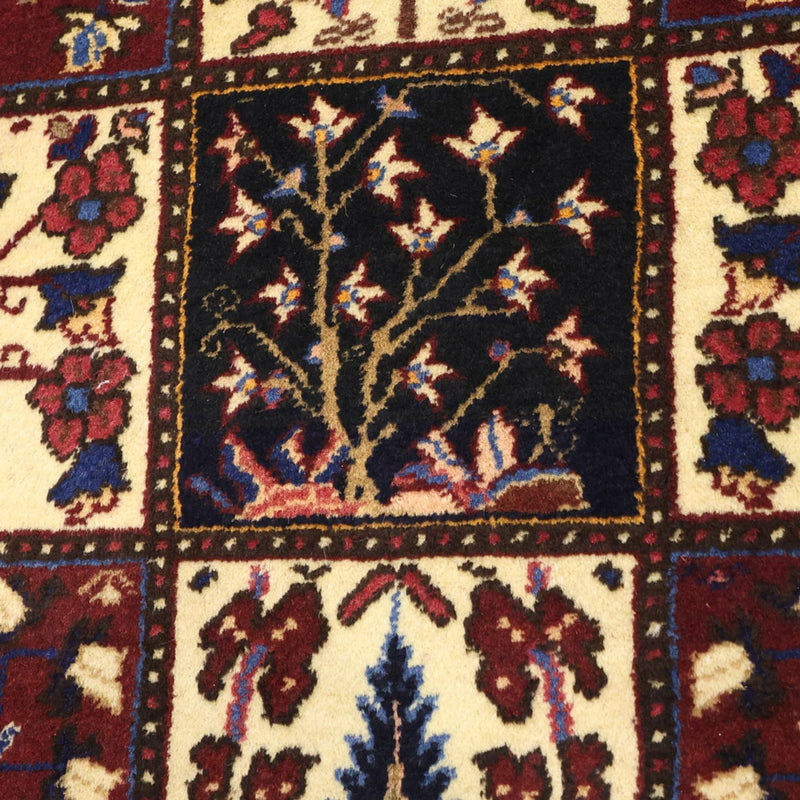 Bakhtiari Rug 112x291cm - Persian Rugs