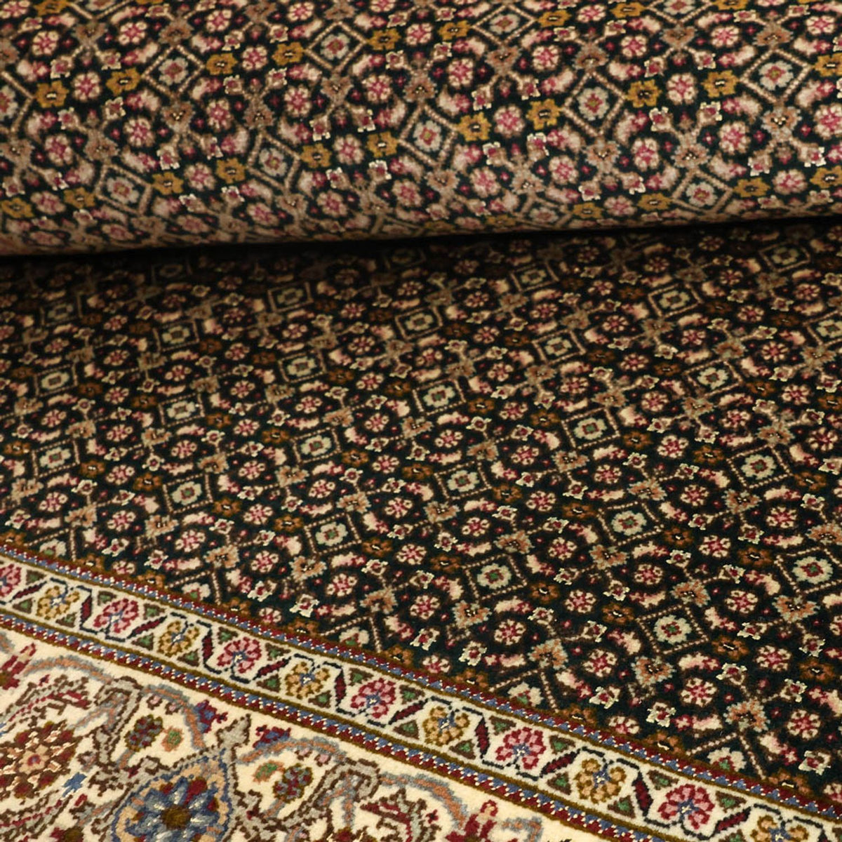 Perser Rug - Tabriz - Royal - 144 x 106 cm - olive green