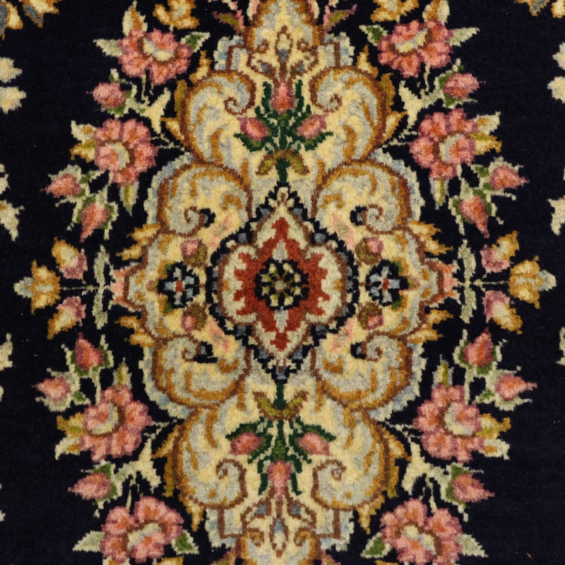 Kerman Rug 87x149cm - Persian Rugs