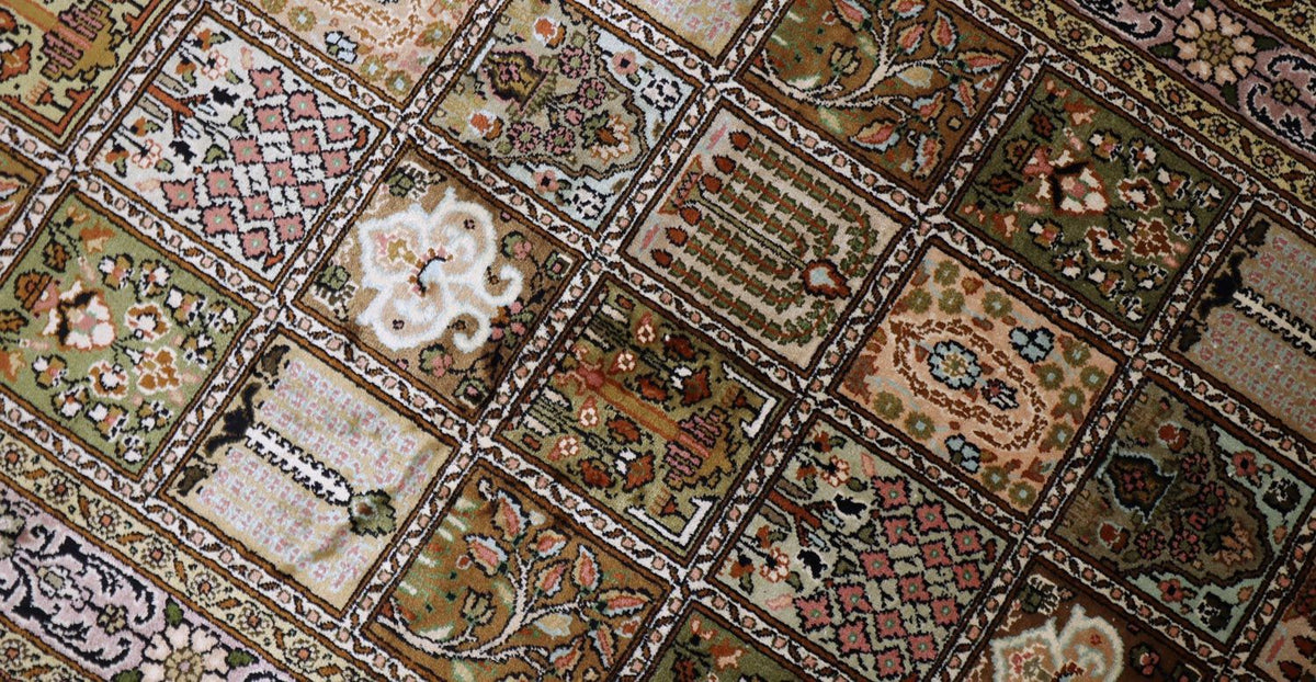 Silk Rug - Kashmir Silk - 152 x 90 cm - brown