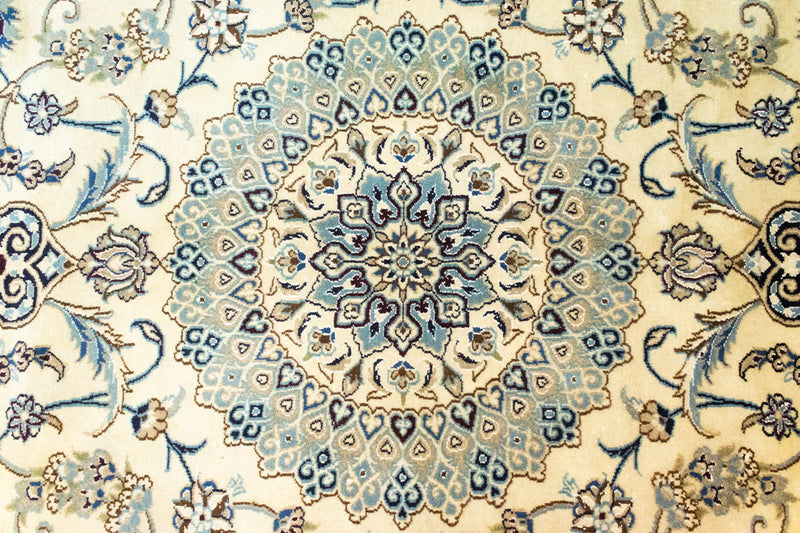 Perser Rug - Nain - 339 x 239 cm - natural white