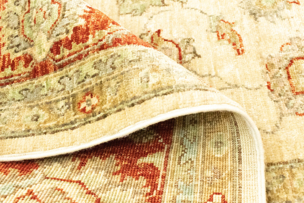 Ziegler Rug square  - 185 x 175 cm - beige