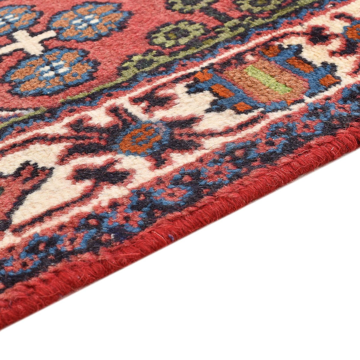 Qashqai Rug 104x154cm - Persian Rugs