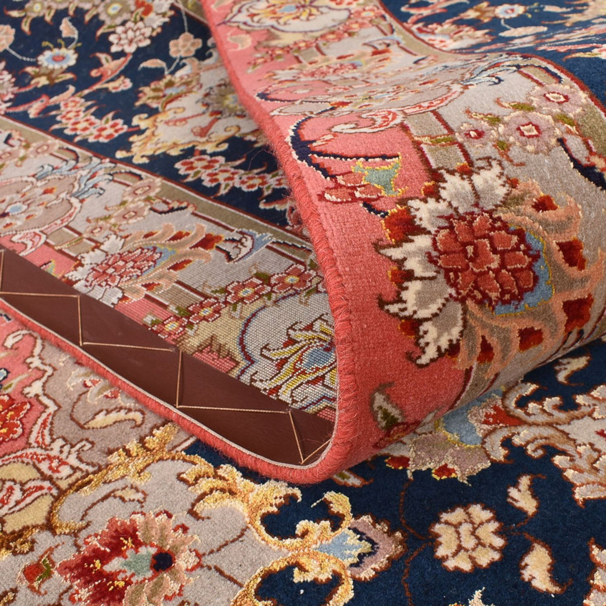 Perser Rug - Tabriz - Royal - 348 x 246 cm - light red