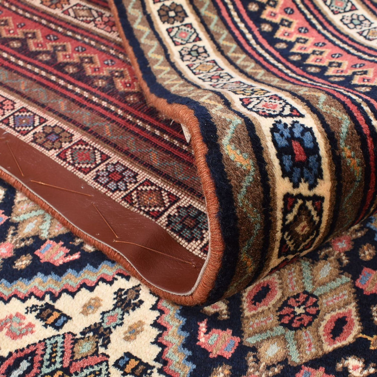 Perser Rug - Nomadic - 253 x 185 cm - light red