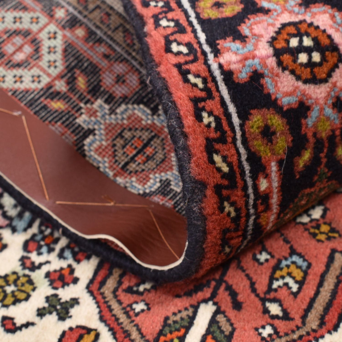 Perser Rug - Nomadic - 123 x 73 cm - light red