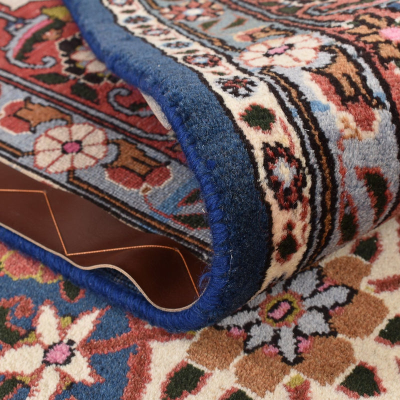 Bakhtiari Rug 287x200cm - Persian Rugs