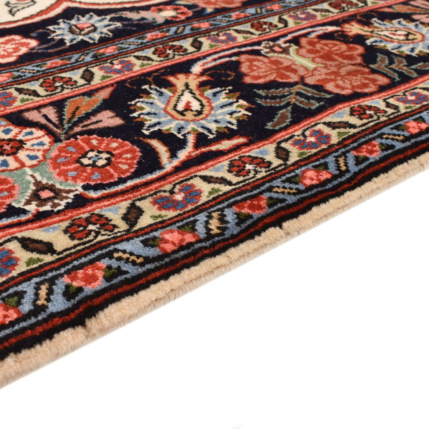 Bidjar Rug 218x139cm - Persian Rugs