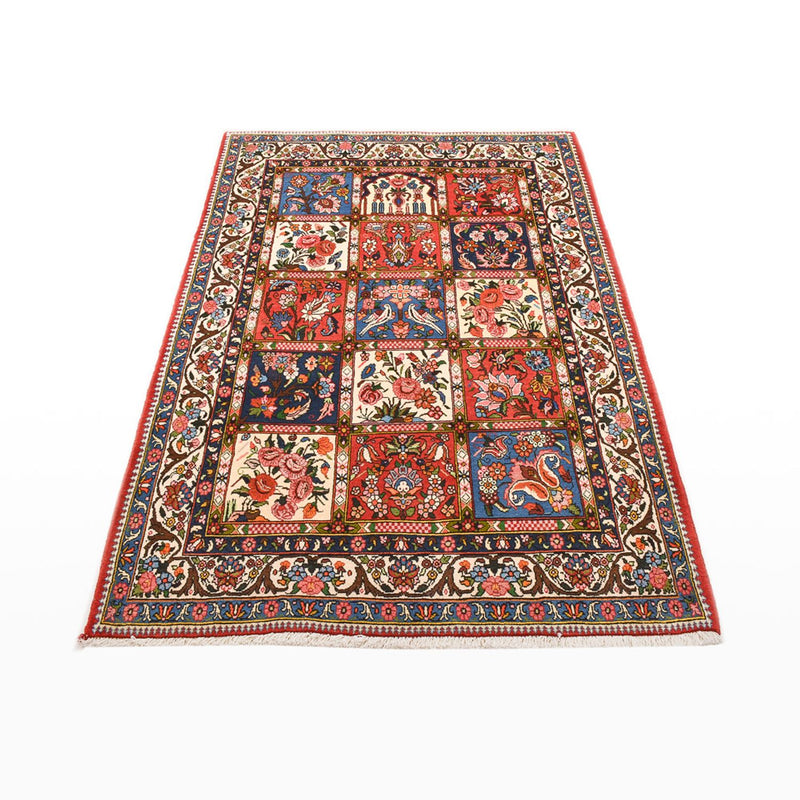 Bakhtiari Rug 138x200cm - Persian Rugs