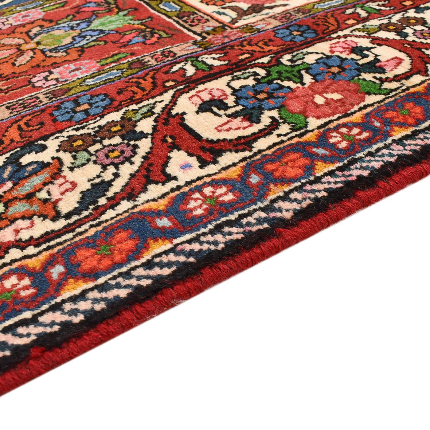 Bakhtiari Rug 202x128cm - Persian Rugs