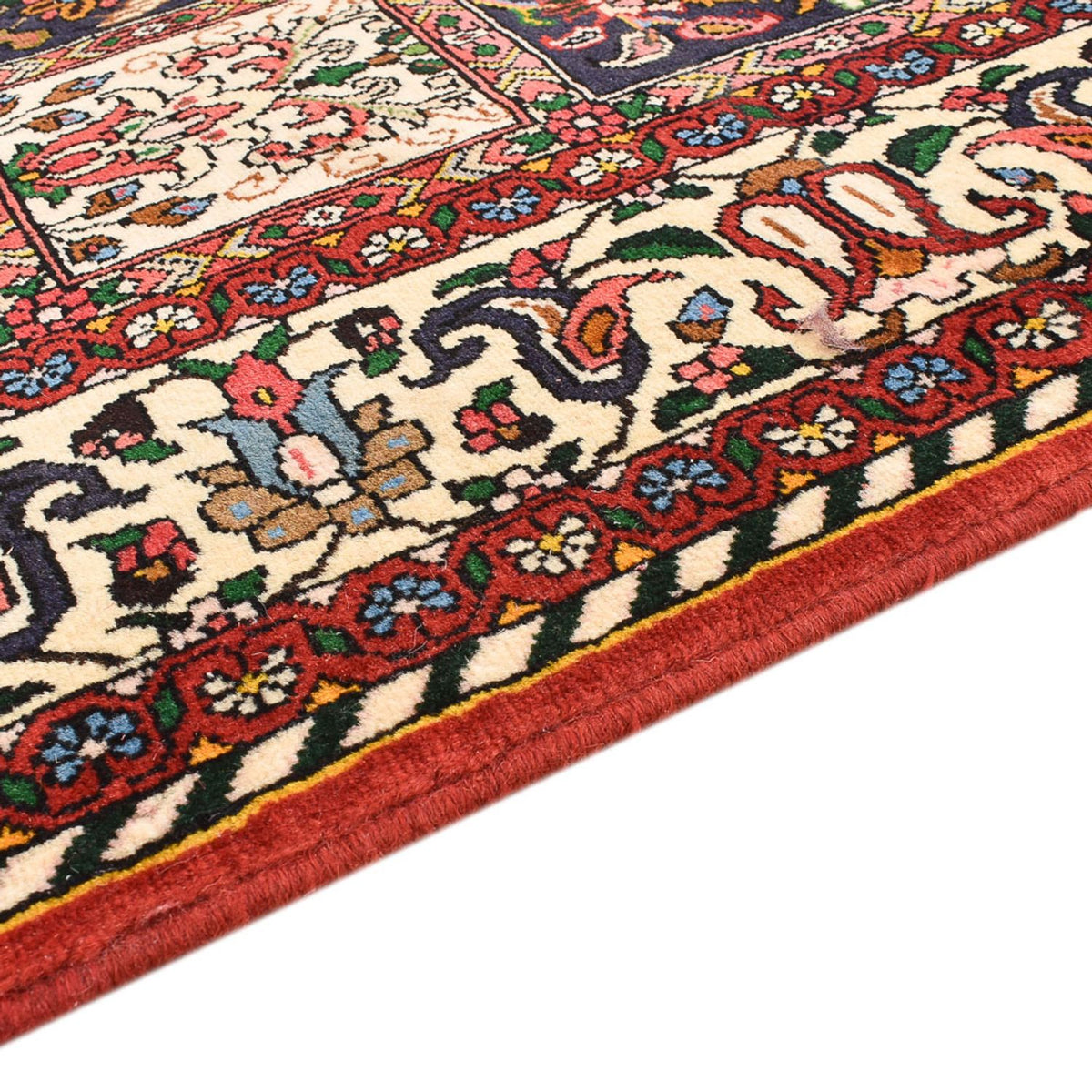 Bakhtiari Rug 151x233cm - Persian Rugs
