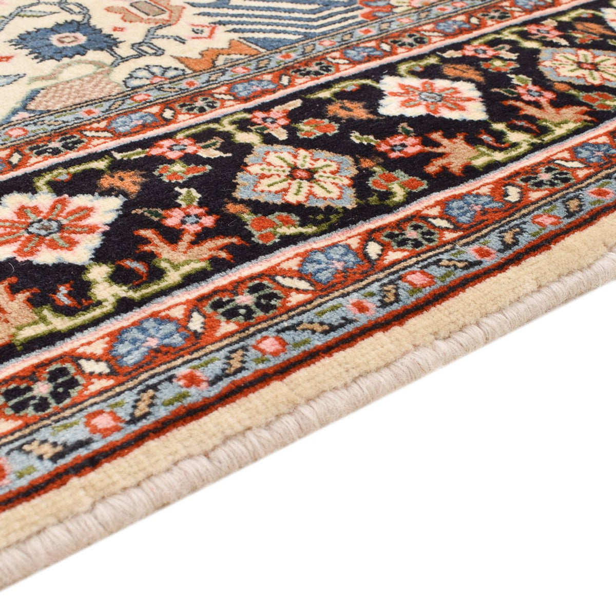 Bakhtiari Rug 132x202cm - Persian Rugs