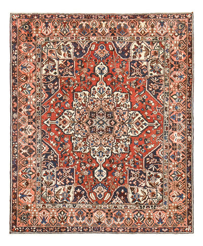 Bakhtiari Rug 310x375cm - Persian Rugs
