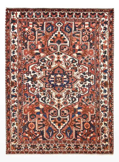 Bakhtiari Rug 218x302cm - Persian Rugs