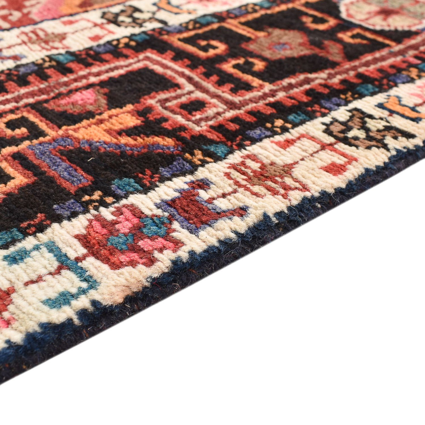Tuserkan Rug 198x129cm - Persian Rugs
