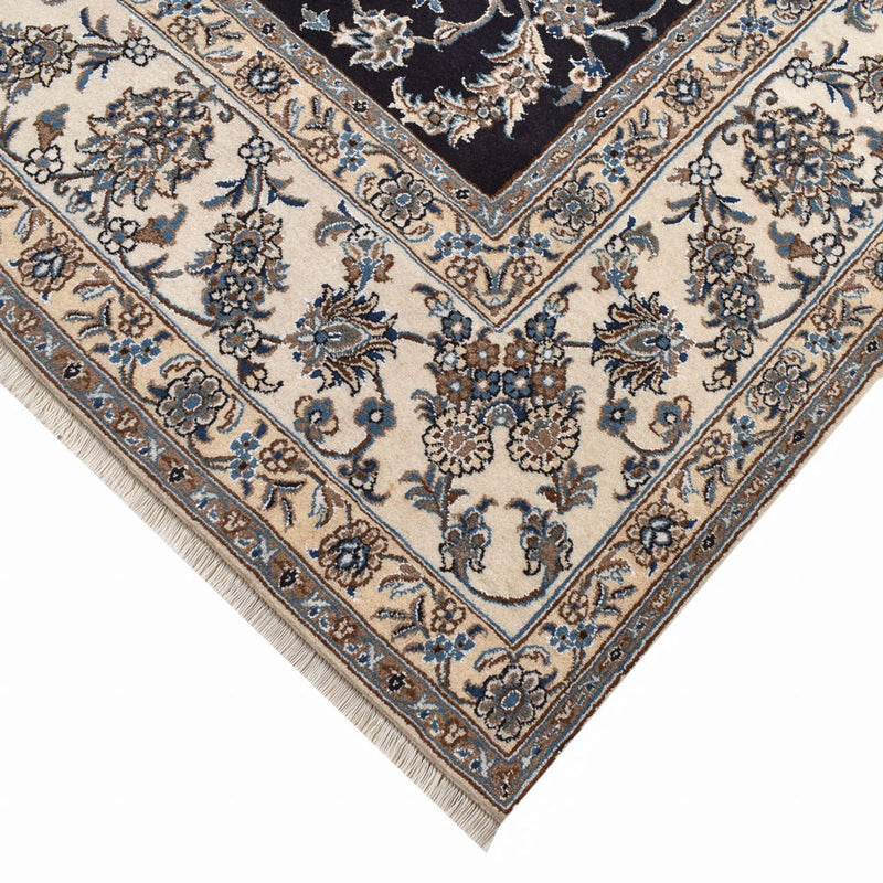 Nain - 12la Rug 293x281cm - Persian Rugs