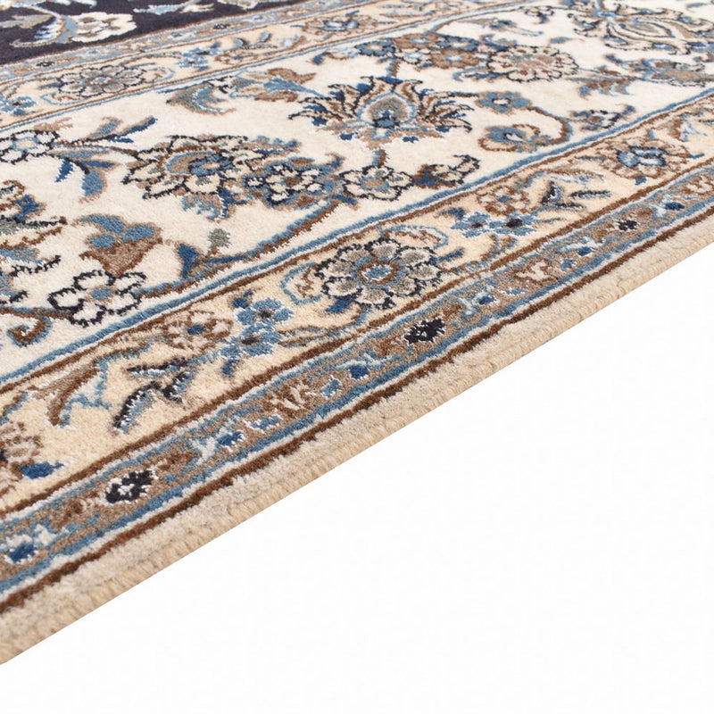 Nain - 12la Rug 293x281cm - Persian Rugs