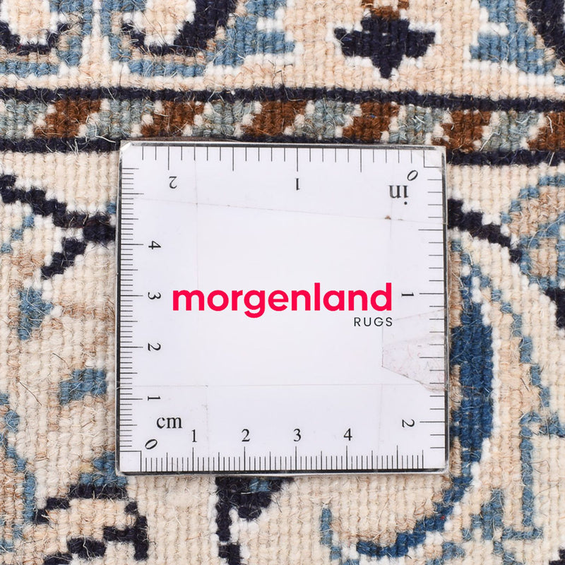 Perser Rug - Nain - 198 x 143 cm - light beige