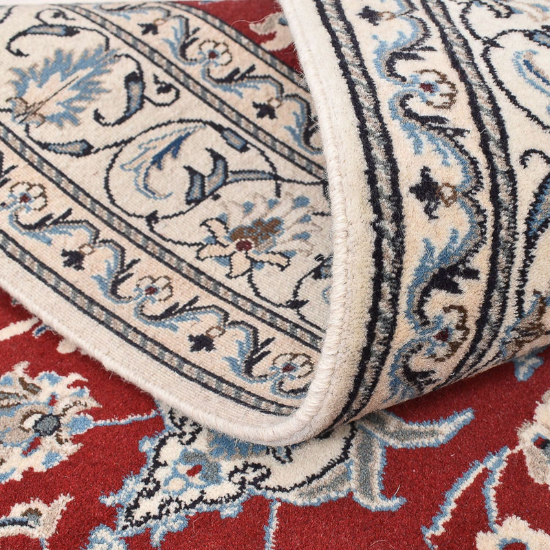 Perser Rug - Nain - 195 x 143 cm - red