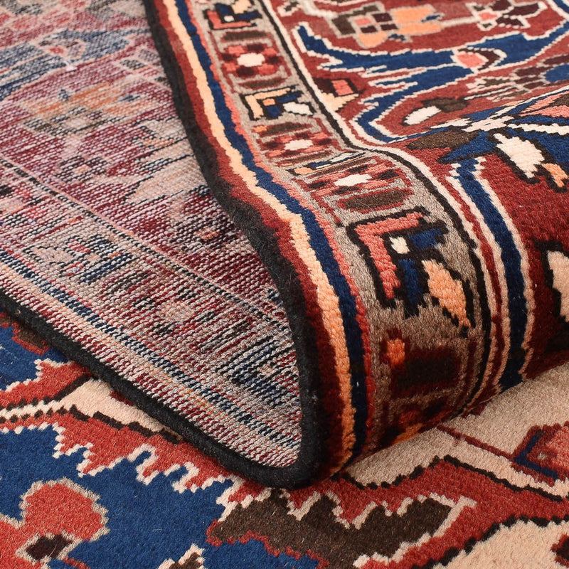 Bakhtiari Rug 313x210cm - Persian Rugs