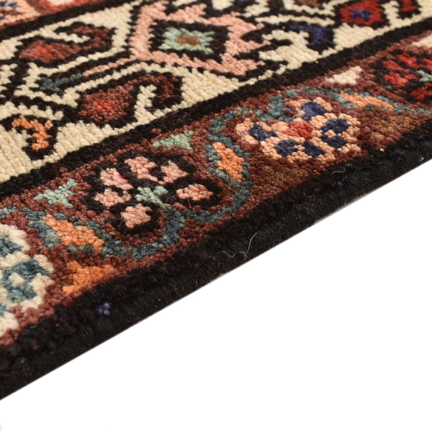 Hosseinabad Rug 222x148cm - Persian Rugs