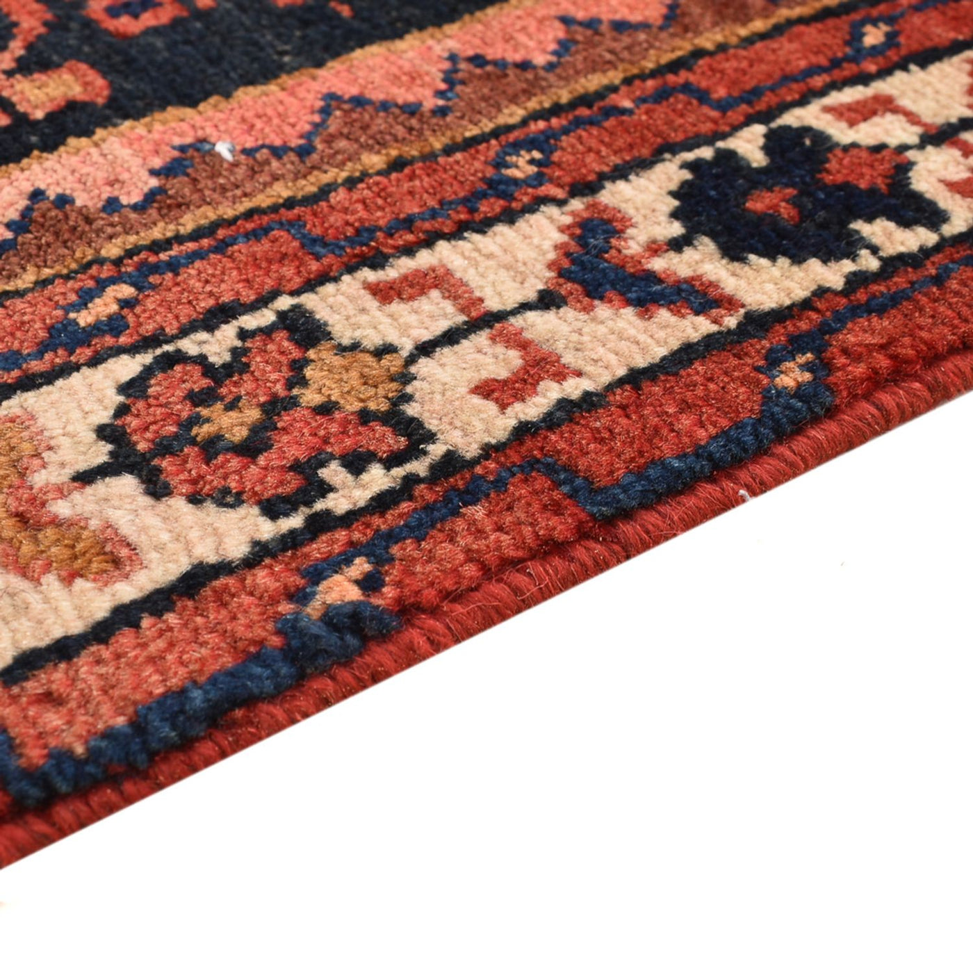 Tuserkan Rug 183x117cm - Persian Rugs